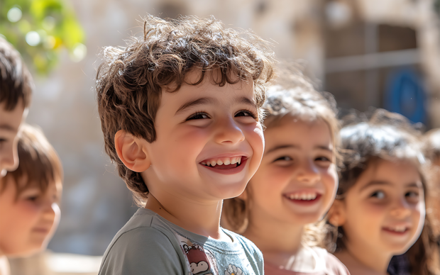 Eine Gruppe von Kleinkindern